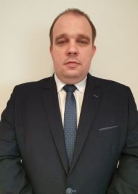 dr n. med. i n. o zdr. Krystian Kałużny